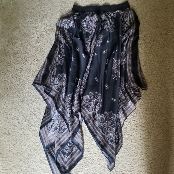 Womens skirt - Picture 1 of 2